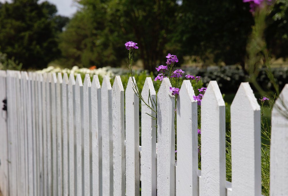 Beach Fencing offers premium Stratco Fencing on the Northern Beaches